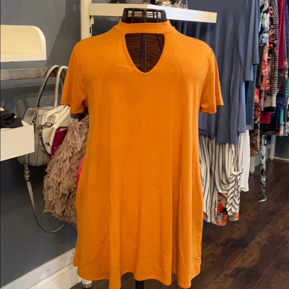 Mustard Swing top w/pockets